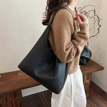 Kira Bag BUY 1 GET ! FREE